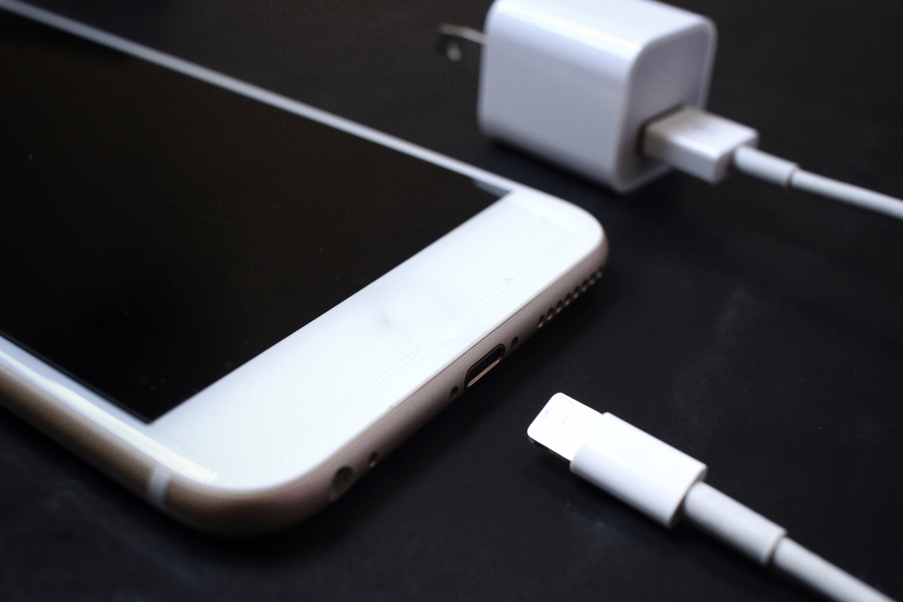 The Best Fast Charger For Iphone Techbuzzx